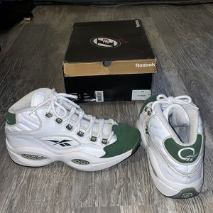 Reebox question mid Mens sneaker size 8.5